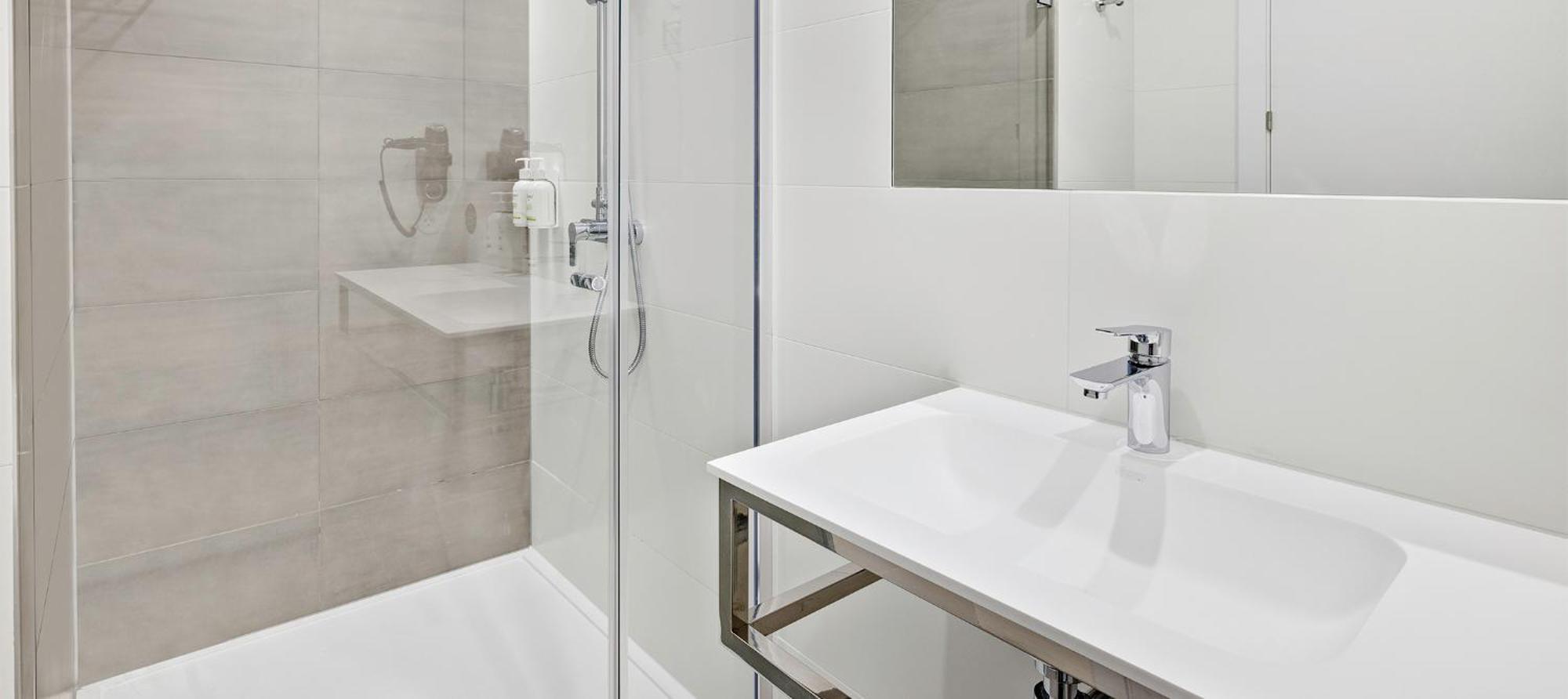 B&B Hotel Madrid טרס קנטוס מראה חיצוני תמונה