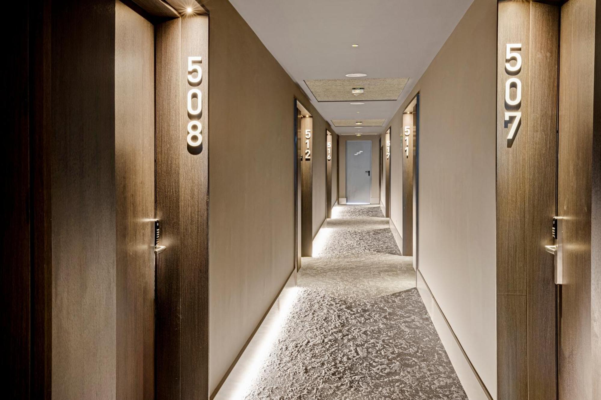B&B Hotel Madrid טרס קנטוס מראה חיצוני תמונה